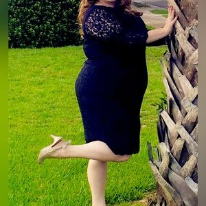 Adrianna Papell navy lace dress